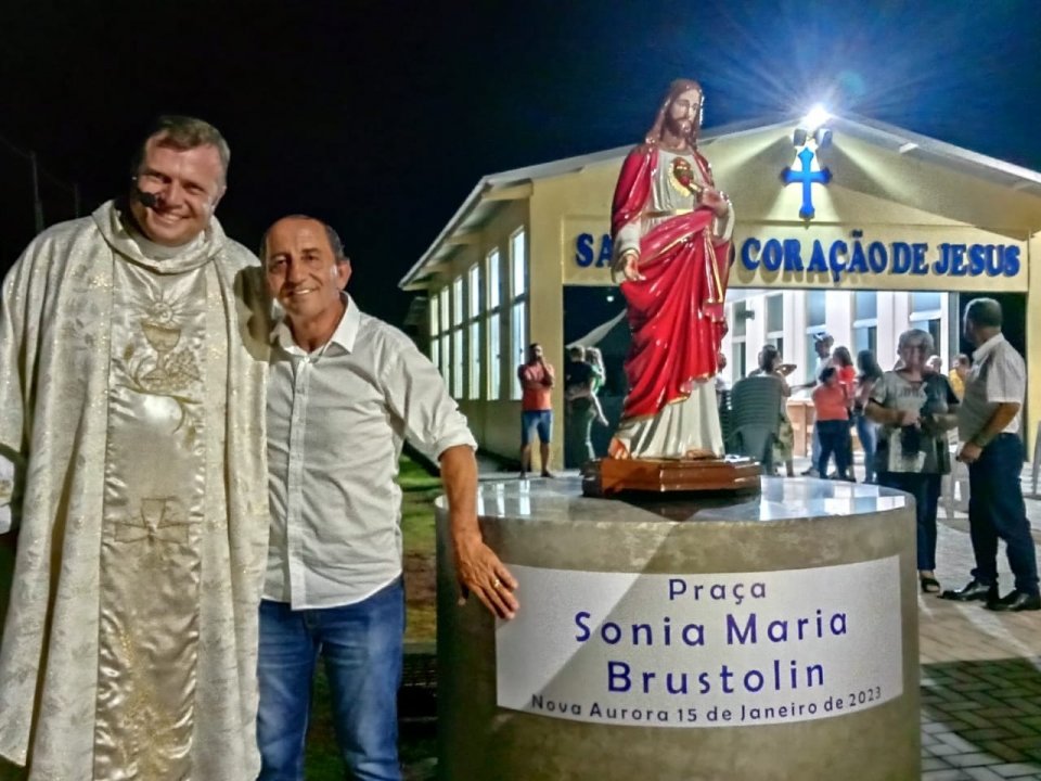 Portal O Novo Oeste Paroquia homenageia Primeira Dama Sônia Brustolin