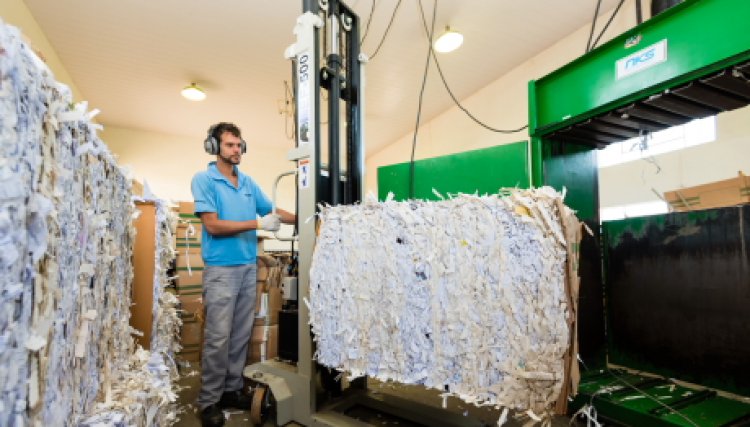 Itaipu repassa 87 toneladas de recicláveis para cooperativa