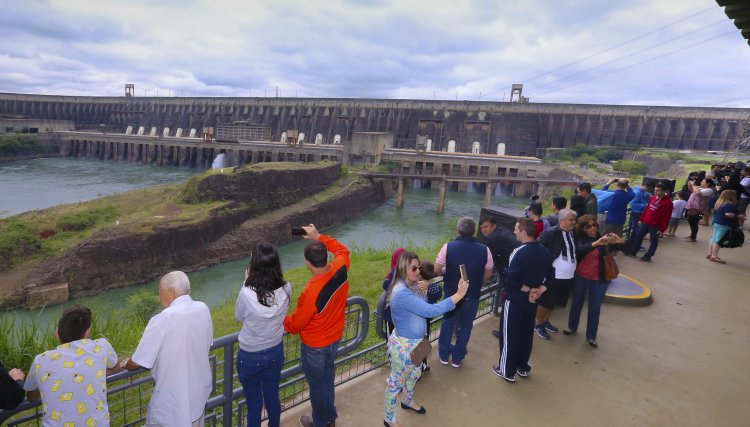 Turismo de Itaipu amplia atendimento durante o feriadão de Tiradentes