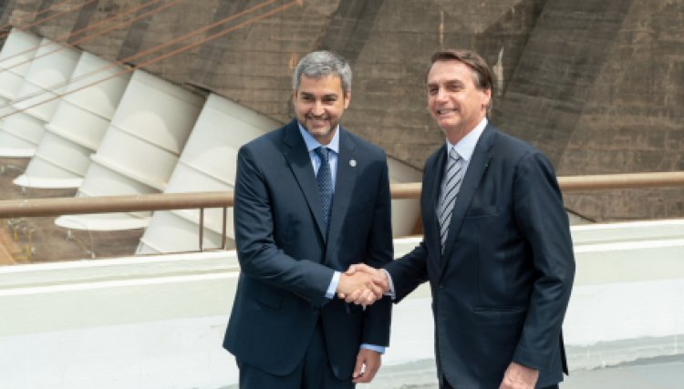 Duas pontes trazem Bolsonaro pela quarta vez a Foz do Iguaçu, no próximo dia 15