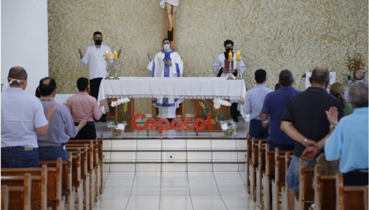Missa é celebrada em homenagem aos 57 anos da Copacol