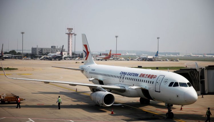 Boeing de companhia aérea chinesa cai com 132 a bordo
<br/>