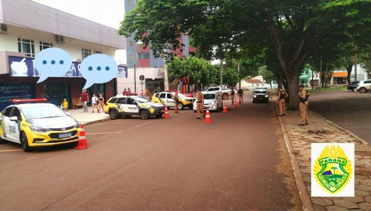Polícia Militar prende duas pessoas com droga durante Blitz em Cafelândia 