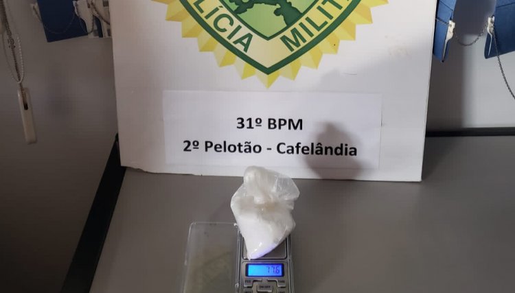 Polícia Militar apreende cocaína em Cafelândia