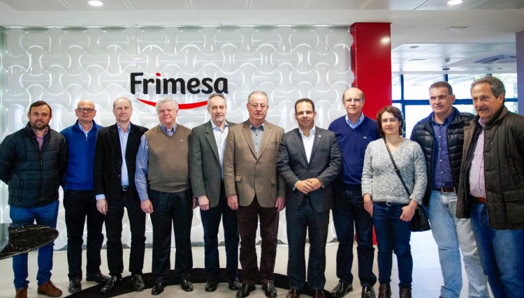 Cooperativas se reúnem com Secretário do Ministério da Agricultura em Medianeira