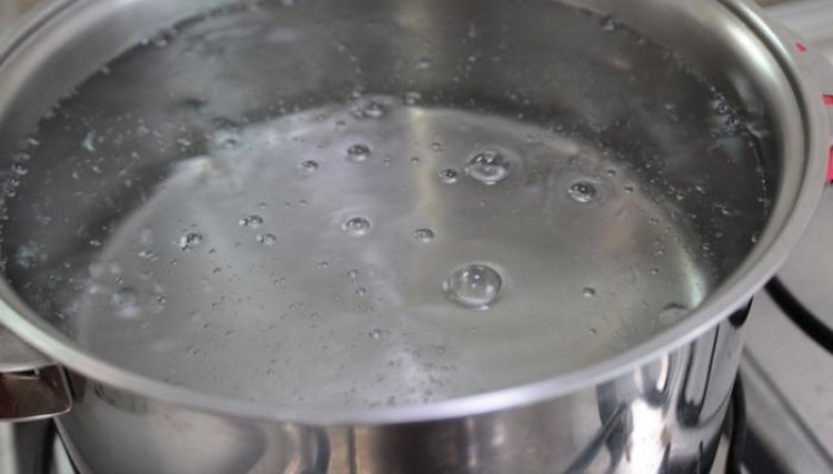 Criança tem 50% do corpo queimado com água quente em Goioerê