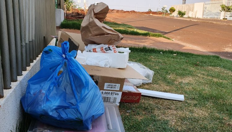 Moradores do Bairro Novo Horizonte reclamam pela falta da recolha do lixo em Cafelândia