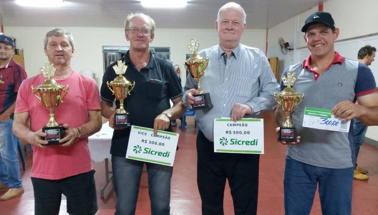 Cafelândia finaliza com sucesso a 3ª Copa de Canastra