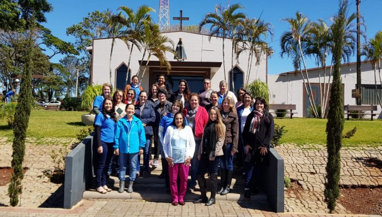 Grupo Feminino de Alto Alegre promove almoço com feijoada