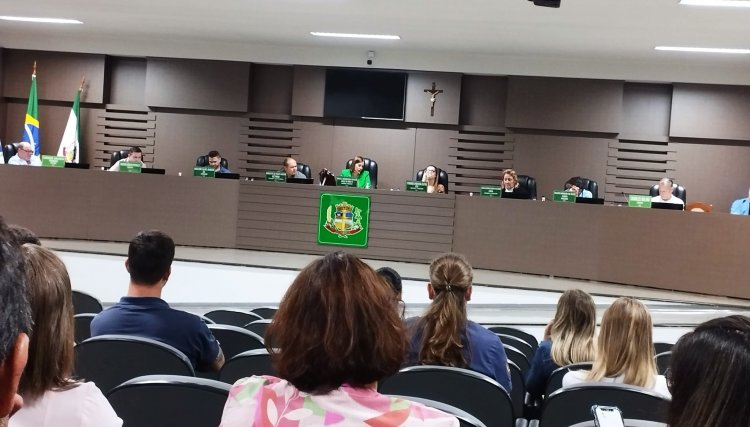 Vereadores aprovam por 7x1 o edital para abertura do hospital de Cafelândia, apenas um foi contra 
