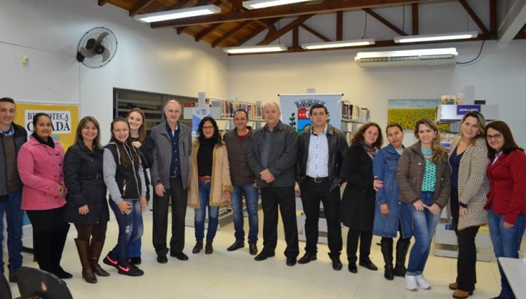Programa "Bom Negócio Paraná" forma mais uma turma em Nova Aurora