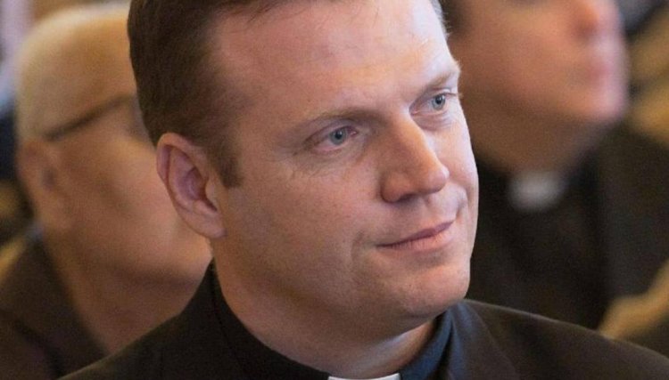 Padre Neimar recebe alta hospitalar e vai se recuperar em Nova Aurora