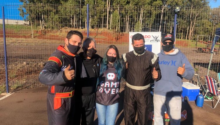Cafelandense Denis Oliveira participa hoje de corrida de Kart em Cascavel, veja como assistir
