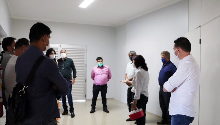 Lideranças de Cafelândia visitam Hospital para agilizar o atendimento a população