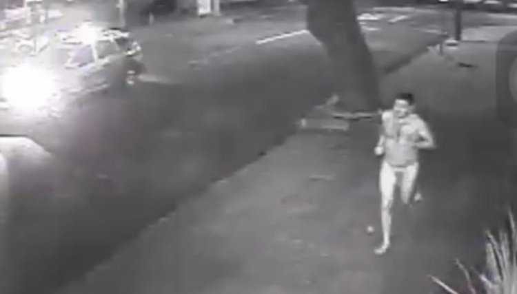 Homem é detido na região após correr nu na cidade