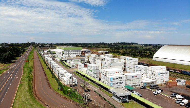 Cooperativas do Oeste levam produtos para outros portos devido a dificuldades em Paranaguá
