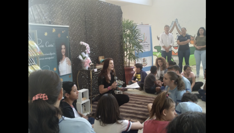 Casa da Cultura recebe exposi&ccedil;&atilde;o liter&aacute;ria em Cafel&acirc;ndia