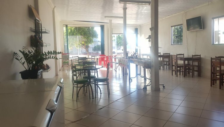Vende-se equipamentos para instalação de restaurante