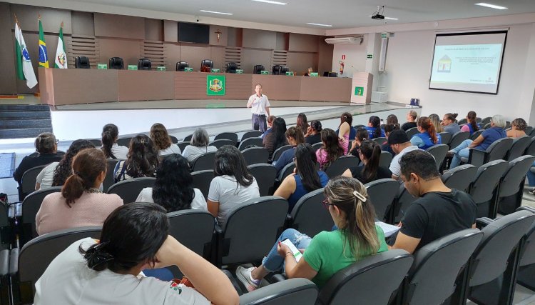 Servidores da saúde da microrregião da 10º Regional de Saúde recebem capacitação em Cafelândia