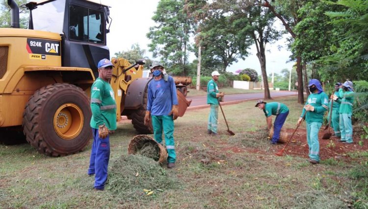 Cafelândia inicia um grande mutirão de limpeza urbana 