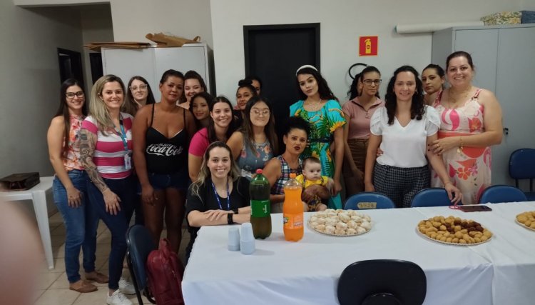 CRAS de Nova Aurora realiza encerramento do curso de Maquiagem Social em parceria com o SENAC