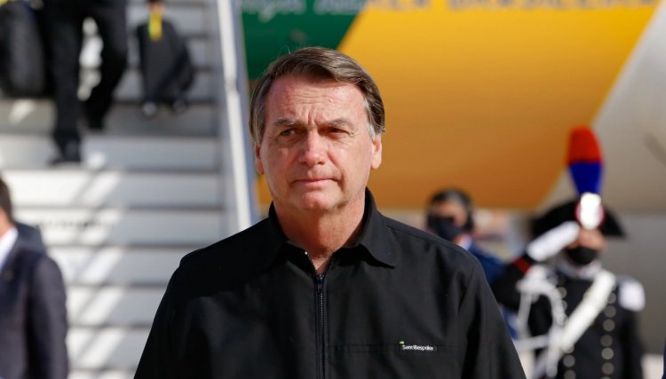 Por mim, não teria Carnaval, afirma Jair Bolsonaro sobre 2022