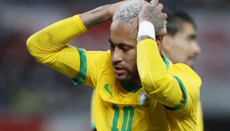 Neymar irá a julgamento um mês antes da Copa por transferência ao Barcelona