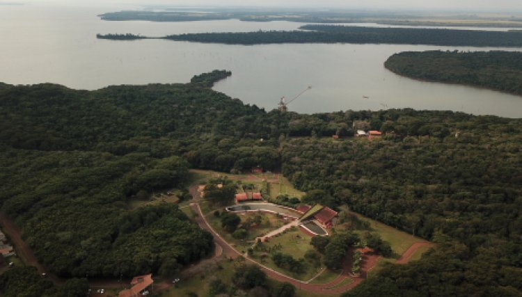 Refúgio Biológico de Itaipu comemora 37 anos com ações de enriquecimento ambiental