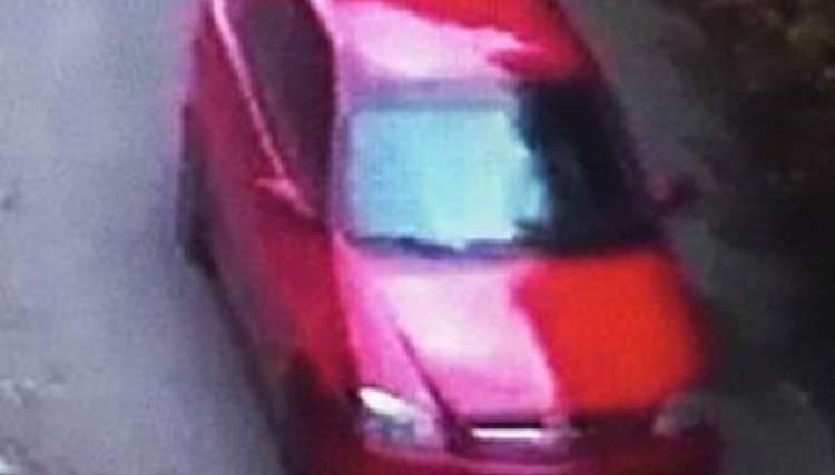 Carro é apreendido com os documentos atrasados e o condutor sem a CNH em Nova Aurora