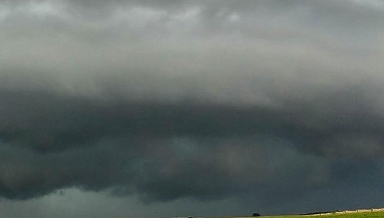 Alerta de temporal hoje  para região oeste