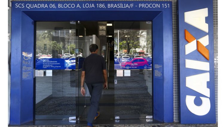 Apartir de segunda-feira 4 caixa abre duas horas mais cedo