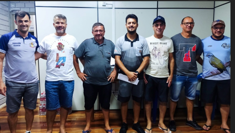 Seis equipes disputam o 1° Campeonato Sênior de Cafelândia