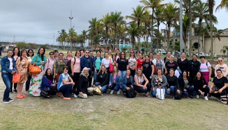 Grupos Femininos Copacol: coordenadoras conhecem Cooperativa Witmarsum