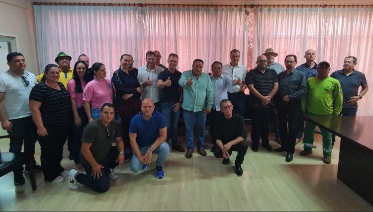Prefeito Culestino e vereador Charles recebem o deputado Hussein Bakri em Cafelândia