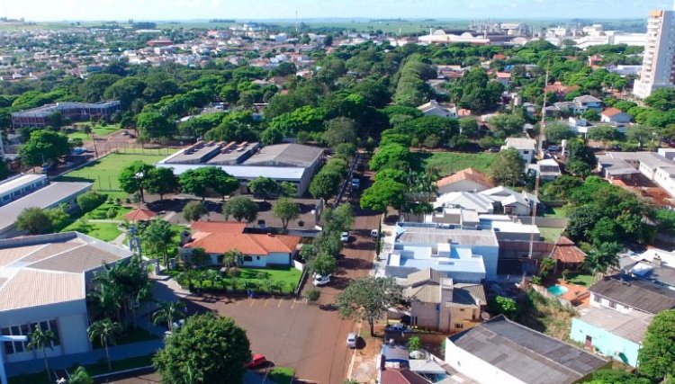 Empresas de Cafelândia e região apoiam as manifestação e não abrem hoje após ao meio dia