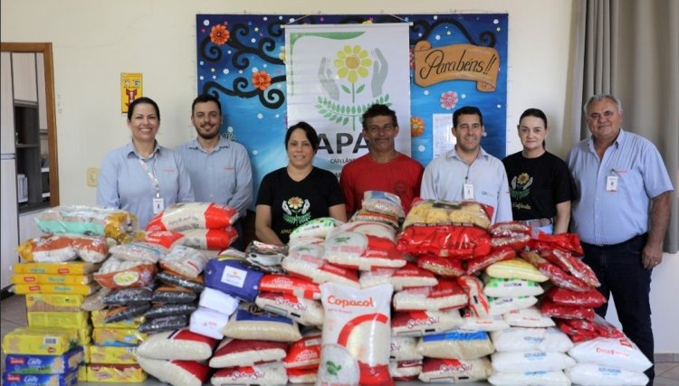 Copacol e Ihara realizam doa&ccedil;&otilde;es de alimentos para Apae de Cafel&acirc;ndia
