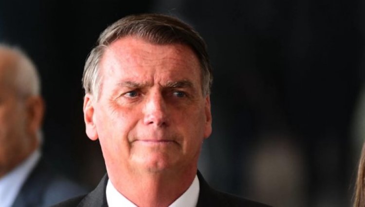 Deputados do PT entram com representação criminal contra Bolsonaro