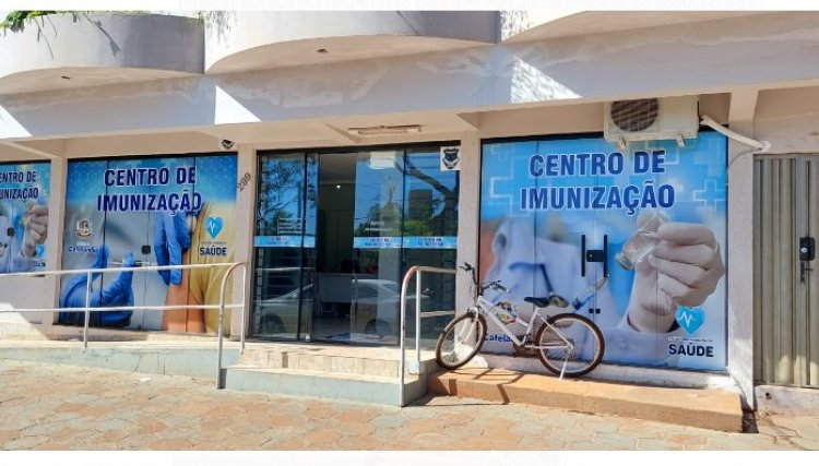 Cafelândia oferece vacina bivalente para profissionais da saúde