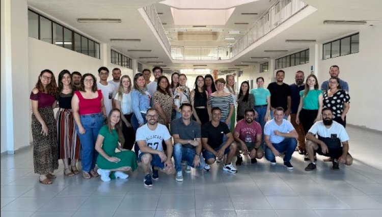 Pós-graduação Univel: MBA Marketing Propaganda e Vendas e MBA Marketing Digital, Ux, Design Thinking, saiba a diferença entre os cursos
