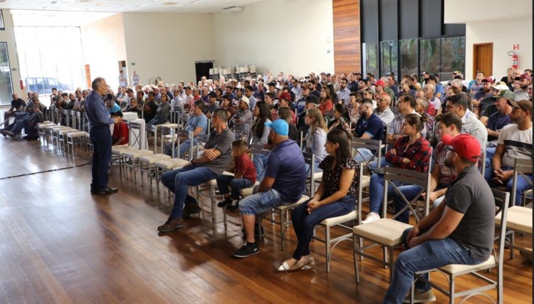 Copacol conscientiza sobre influenza aviária e atualiza produtores sobre CTA