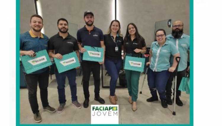 Sicoob recepciona jovens empreendedores de Assis Chateaubriand