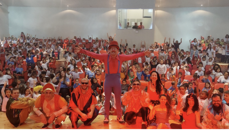 O Fabuloso Circo de Marcelita Flores é apresentado na Casa da Cultura 