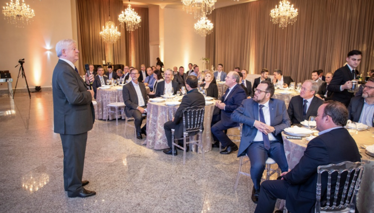 Copacol apresenta metas de investimentos à agentes financeiros em celebração de 60 anos 