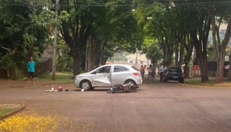 Acidente com motocicleta e carro é registrado neste domingo em Cafelândia