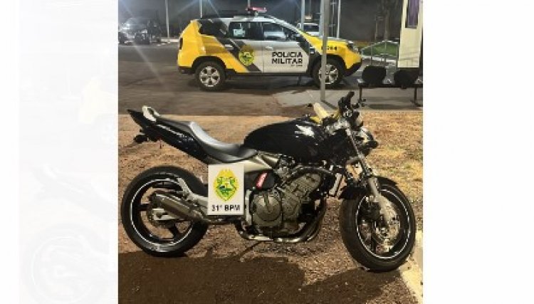 Motocicleta é apreendida com escapamento adulterado após denúncia, barulho destes escapes tiram o sossego da população   