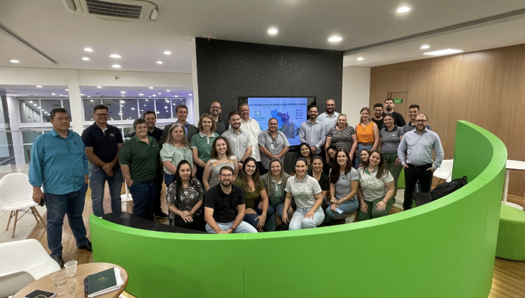 Reunião da Microrregional 02 é realizada em Nova Aurora 