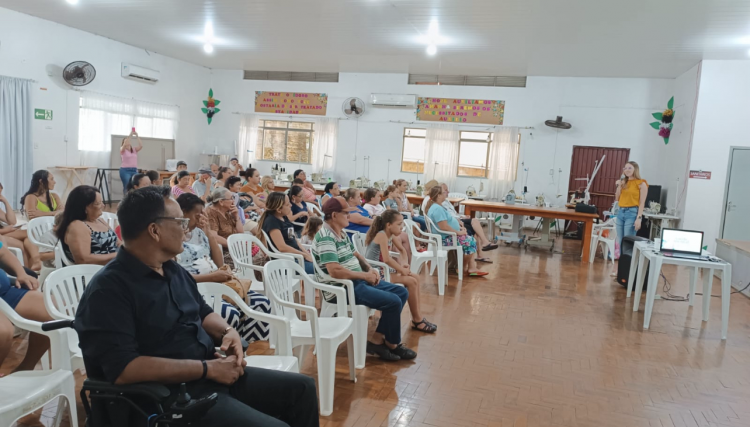 Famílias assistidas pelo CRAS em Cafelândia recebem palestra sobre saúde mental