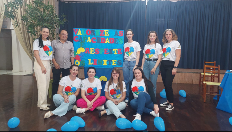 Secretaria de saúde promove encontro com famílias de autistas
<br/>