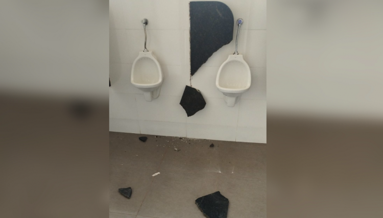 Banheiro do Ginásio de Esportes de Cafelândia é alvo de vandalismo durante a Miniolimpíada