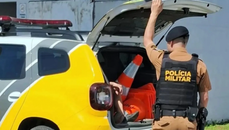 Polícia é acionada após filho ameaçar mãe com facão em Cafelândia 
<br/>